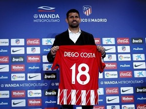 “野獣”が帰ってきた！アトレティコ復帰会見のジエゴ・コスタ「グリーズマンたちと分かり合えてる」 画像