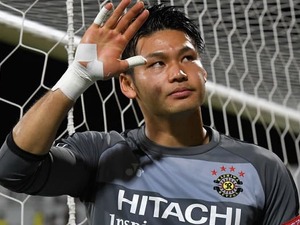 サッカーなのに「バット」を使用！柏のGK練習がユニークだと話題に 画像