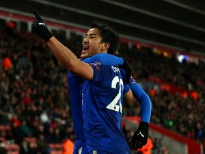 バーディと岡崎慎司の”鉄板コンビ”は変わらない！FWの余剰人員整理必要も地元紙は「2人はどこへも行かない」 画像