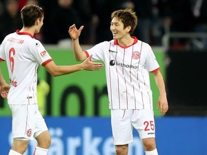 【動画】原口元気、自ら獲得したPKで移籍後初ゴール…果敢なドリブルでアシストも 画像