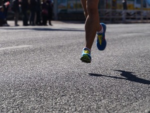 東京マラソンがさんぽに思える?! 世界の過酷なマラソン 画像
