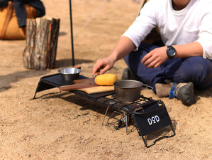 バーナースタンド&テーブル一体型のアウトドア用キッチン発売 画像