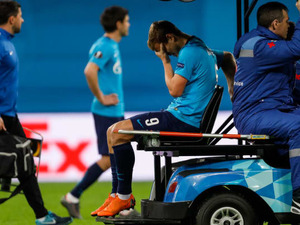 W杯ピンチ！？ブラジル代表DFが骨折…ロシアのエース格は靭帯断裂 画像