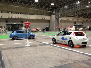 2035年にはクルマのハンドルとアクセル、ブレーキがなくなる!? 画像