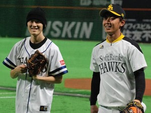 ソフトバンク・今宮健太が難病の高校球児へバット…「サインはしない」の言葉に込めた思い 画像