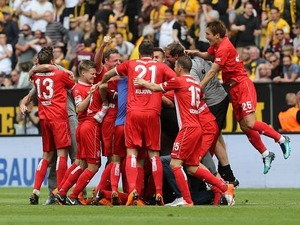 【動画】宇佐美貴史＆原口元気所属のデュッセルドルフ、悲願の“1部昇格”を達成 画像