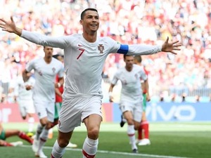 ロナウドの2試合連続弾でポルトガルが今大会初勝利！モロッコは敗退が決定 画像