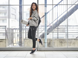 リーボック、ウォーキングシューズの新モデル「EVER ROAD DMX」発売 画像