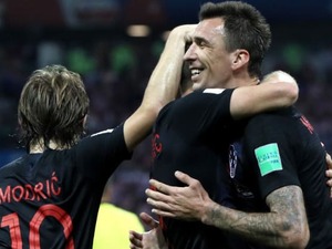W杯で躍進！クロアチア代表マンジュキッチ、故郷の街に「ビール40万円分」を差し入れ 画像