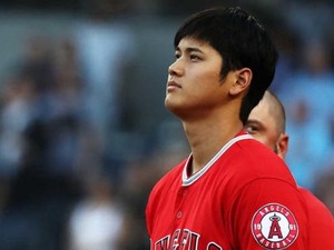 大谷翔平の椅子の上に挑発続けるNY紙の“削り記事”!? 置いたのは… 画像