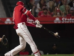 大谷翔平、16打席ぶり安打は驚異182キロ！今季の打球で自己最速をマーク 画像