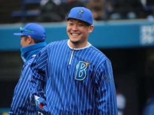 DeNA・筒香嘉智が代打で4試合ぶり復帰も…申告敬遠で大ブーイング→代走で交代 画像