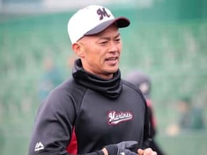 ロッテ・福浦和也、代打で1979安打目の右前安打…ファン大歓声に「有難いね」 画像