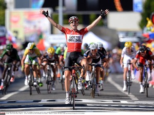 最新ヘルメットは安全性が高く軽量で、しかもなによりカッコいい 画像