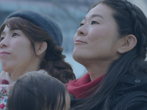 吉田沙保里と澤穂希がCM初共演!明治プロビオヨーグルトR-1第10弾オンエア 画像