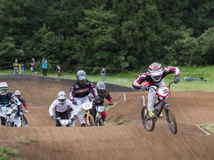 BMXの日本シリーズ第3戦で早稲田大大学院の松下巽が優勝 画像