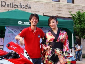 バイクの魅力を語る、モーターサイクルジャーナリスト伊丹孝裕とタレント多聞恵美トークショー 画像