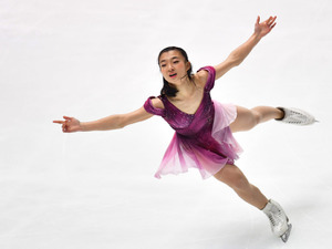 新大型ビジョン一番乗りは坂本花織！？甲子園開幕戦に始球式で登場 画像