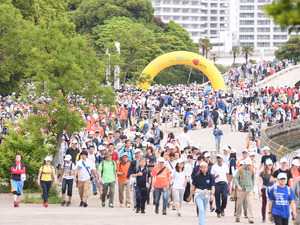 中澤佑二が参加！ウォーキングイベント「WFPウォーク・ザ・ワールドforアフリカ」開催 画像