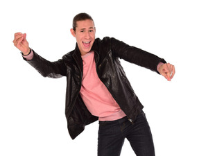 ジェイソン・ブラウンの新宿さんぽ…今回はゴールデン街に出没 画像