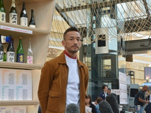 「動物園に行くならアフリカに行きたいタイプなので」…中田英寿がAIからの質問に回答　クラフトサケウィークが今年も開催 画像