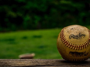 AYA、山口俊の指導で始球式のマウンドへ挑むも…？ 画像