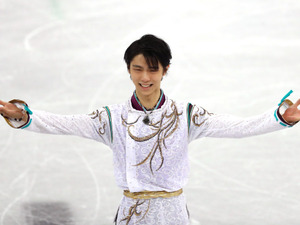 羽生結弦の手招きでザギトワが登場…微笑ましい2ショット動画公開 画像