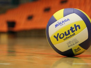 益子直美がジロ・デ・イタリア観戦「スパークリング飲みながら！」 画像