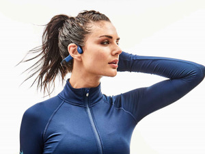 スイミングしながら音楽を楽しめる骨伝導ヘッドホン「Xtrainerz」発売 画像