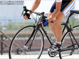 【アーカイブ】コラテック C-F1、分かるヤツが乗ってくれればそれでいい　安井行生の徹底インプレ　2008年モデル 画像