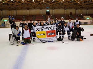 バンディ女子日本代表、世界選手権出場のため渡航費を募るクラウドファンディング実施 画像