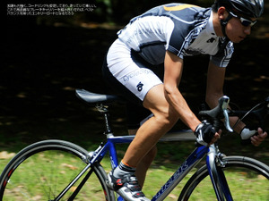 【アーカイブ】トレック2.1、いかにも “アメリカン・グッドガイ” 　安井行生の徹底インプレ2009年モデル 画像