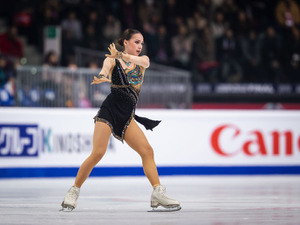 アリーナ・ザギトワ、ファンの応援に感謝「皆さんは金メダルよりかけがえのない存在です」 画像