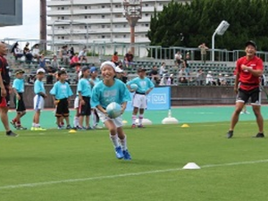ラグビー経験のない小学生に向けたタグラグビー教室「AIG Tag Rugby Tour」開催 画像