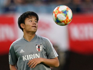 久保建英、FC東京U-18メンバーと送別会「みんなありがとう」「一生仲間」 画像