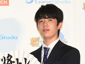 【将棋】藤井聡太二冠、天敵・豊島将之竜王に初勝利を飾りベスト4進出 画像