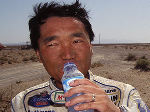 【今日は何の日・1/18～1/24】1997年1月19日「篠塚建次郎がパリダカ日本人初優勝」 画像
