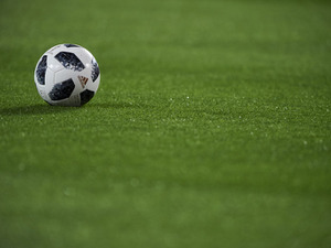 【サッカー】デンマーク代表MFが試合中のピッチ上で心肺蘇生　同郷の浦和FWも回復祈るメッセージ 画像