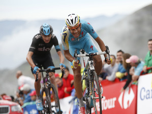 【ブエルタ・ア・エスパーニャ14】これぞ呉越同舟　フルーム、アールらが一緒にヘリ移動 画像