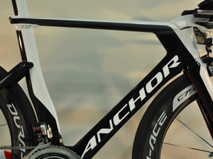 【アンカー2015年モデル】トップアスリート向けの新モデル RT9 で全方位戦略を強化 画像