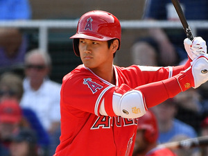 【MLB】「ショーヘイが外野にいる」米メディアは大谷翔平の守備機会を見逃さないよう“注意喚起” 画像