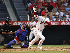 【MLB】大谷翔平、目の前でゲレーロJr.を突き放す38号同点2ラン 「ショーヘイ・ザ・マネー」弾とは？ 画像