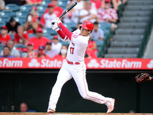 【MLB】大谷翔平、復調予感の大飛球　MLB公式のMVP予想は「ゲレーロJr.がオオタニを超えることはない」 画像