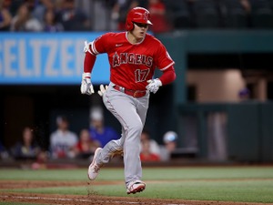 【MLB】大谷翔平、左翼に大飛球も46号弾とはならず……　ライバルのゲレーロJr.は47号2ラン 画像