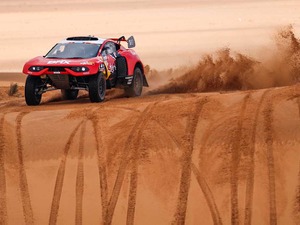 【ダカール・ラリー】3日目ステージ2　WRC絶対王者セバスチャン・ローブが最速タイム  トヨタのナッサー・アルアティヤが総合首位を堅持 画像