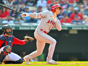 【MLB】大谷翔平、今季64本目の長打はシフト破りの技ありツーベース 画像
