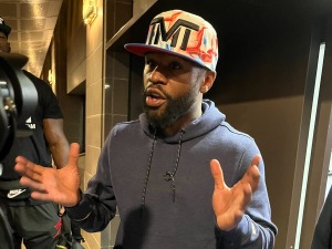 【超RIZIN】朝倉未来と対戦のフロイド・メイウェザー来日　「相手はまったく心配なし」と余裕しゃくしゃく 画像