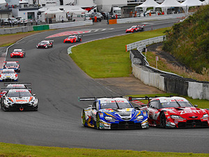 【スーパーGT】第6戦　大クラッシュの不運を雨の恵みで取り戻した3号車ニスモZ・千代勝正／高星明誠がランキングトップへ 画像