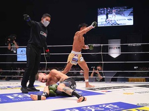 【RIZIN.39】梅野源治、ガーダムを“21秒KO”　「ムエタイの梅野、結構やばかったでしょ」とご満悦 画像