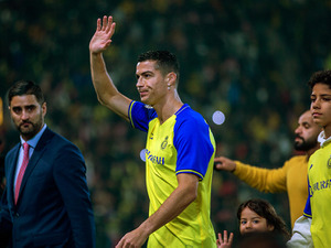 【海外サッカー】「アジアで新しい挑戦をする時が来た」クリスティアーノ・ロナウド、アル・ナスル入団会見で意欲 画像